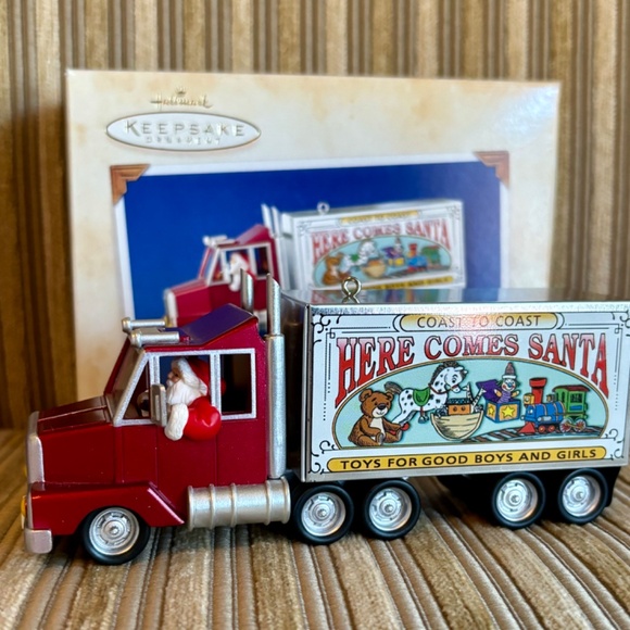 Six Hallmark “Here Comes Santa Series” ornaments #19 thru #22 and #24 and #25 - Picture 3 of 6